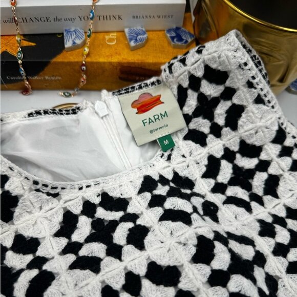 🆕 FARM Rio 🧿 NWOT Patch Crochet Black & White Monochrome Mini Dress - Size M - Picture 11 of 16